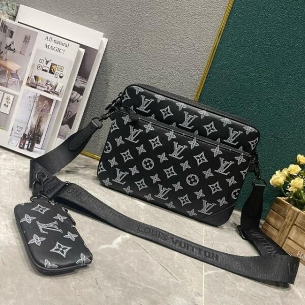 LV Trio Messenger Bag Monogram Black